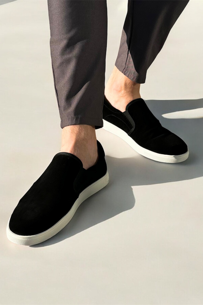 CLASSIC COMFORT LOAFER - BLACK